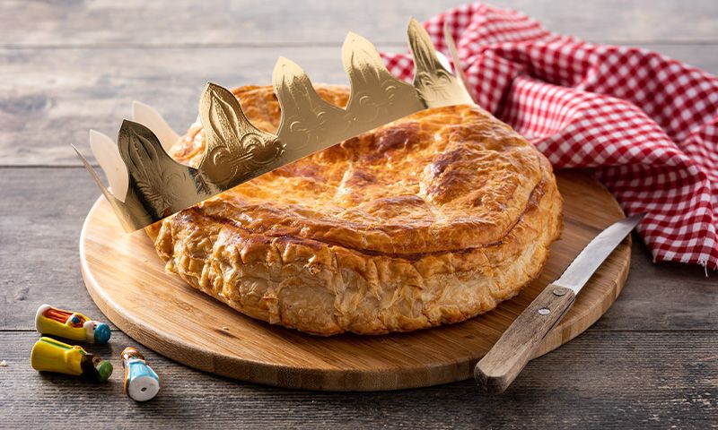 [230106_5556] AU BON LEVAIN - Galette frangipane (Galette frangipane - 4 parts)